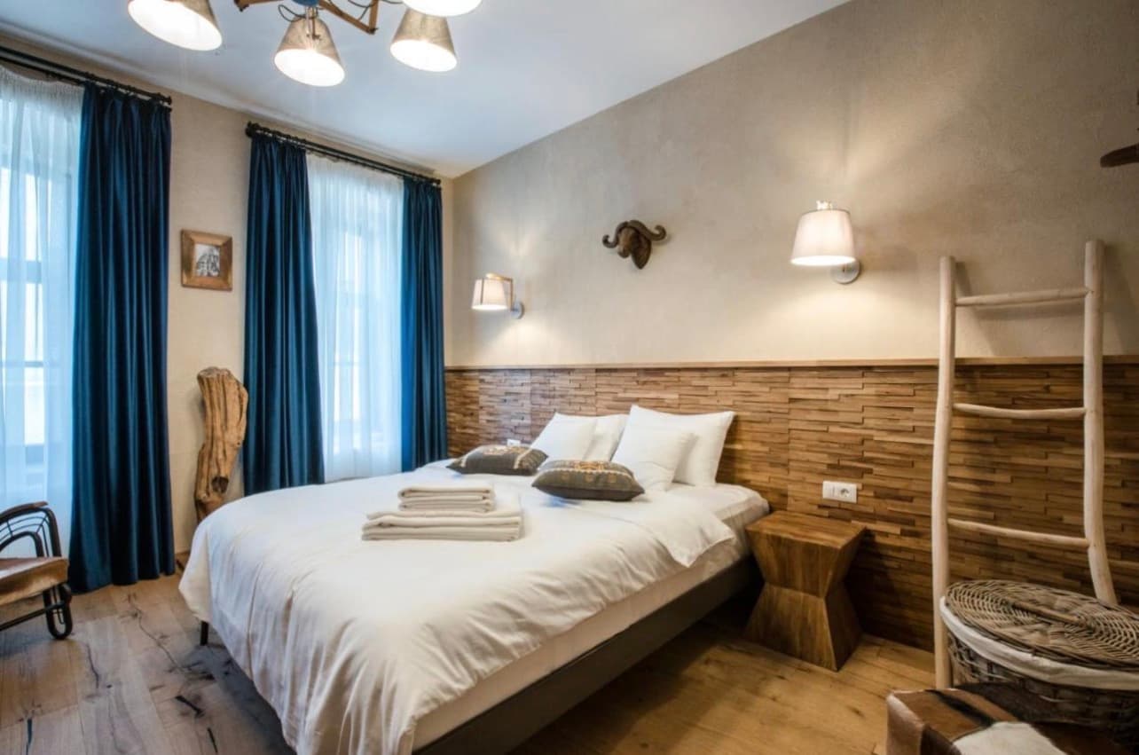 ACSA Inn interior 1
